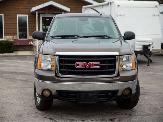 2008 GMC Sierra 1500 4WD Work Truck 2dr Regular Cab 8 ft. LB